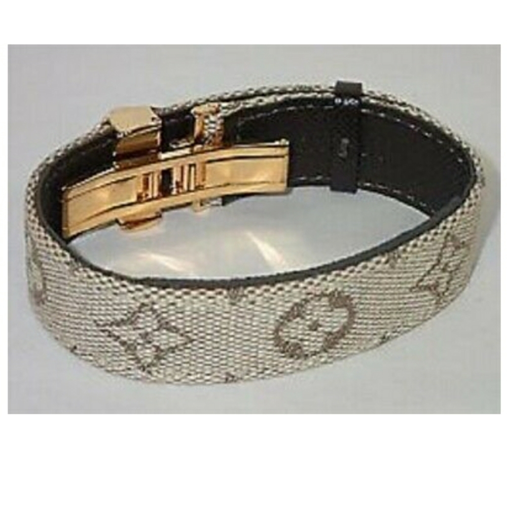 Louis Vuitton Monogram Canvas Good Luck Bangle 💚 co,es with LV Box - Picture 3 of 12